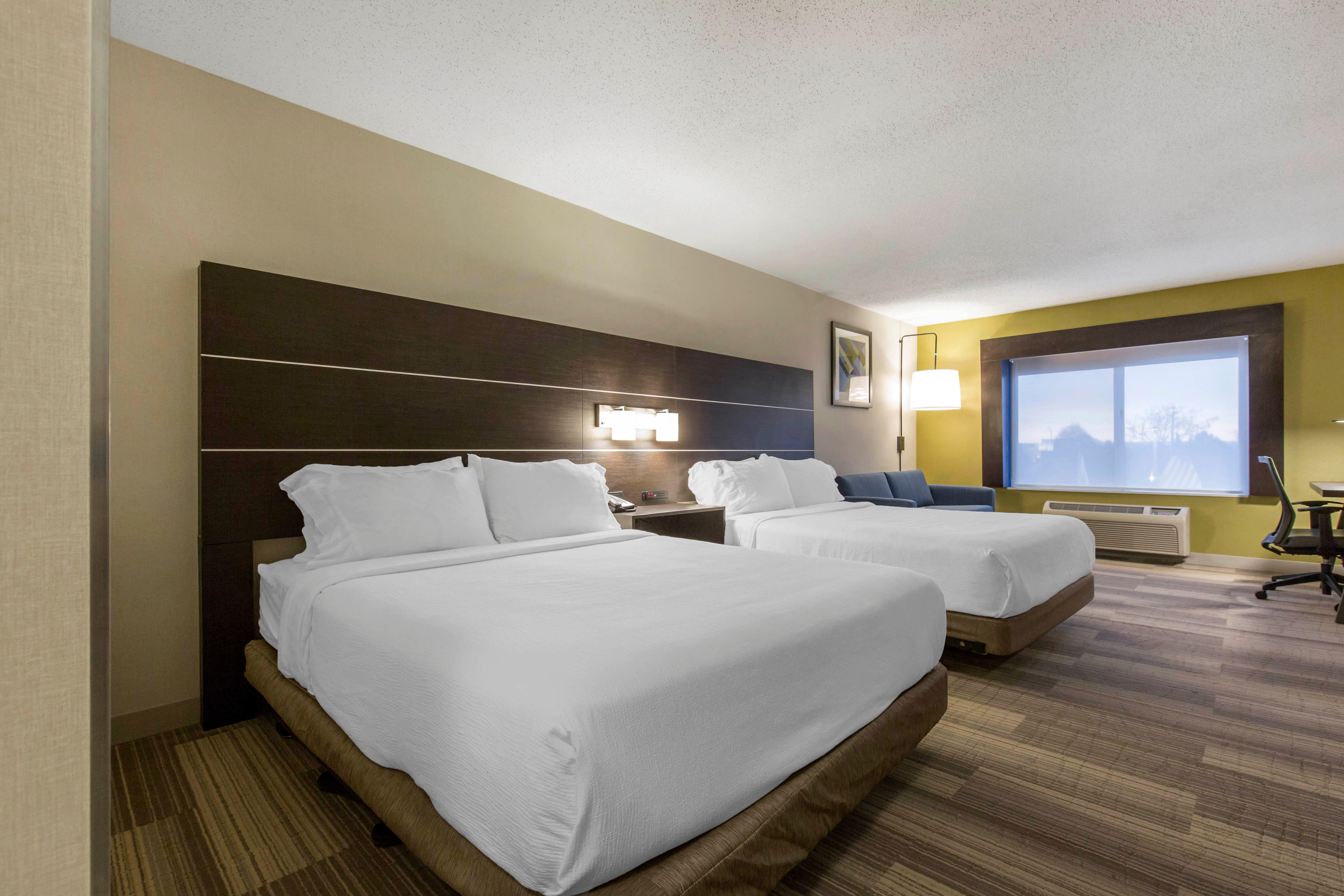 Holiday Inn Express And Suites Chicago West - St Charles By Ihg Saint Charles Exterior foto